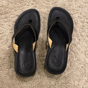Brand new OluKai flip flops